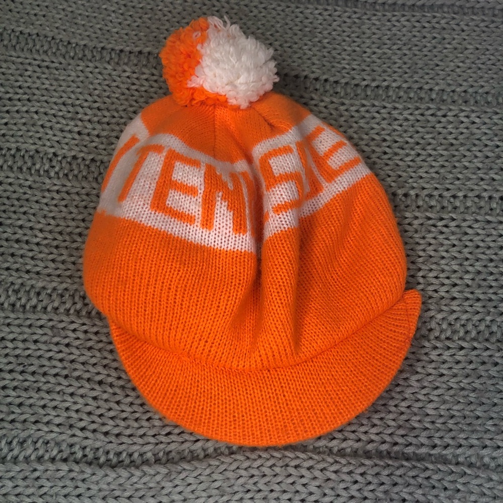 University Tennessee Volunteers Orange Beanie Brimmed Stocking Cap Winter Hat